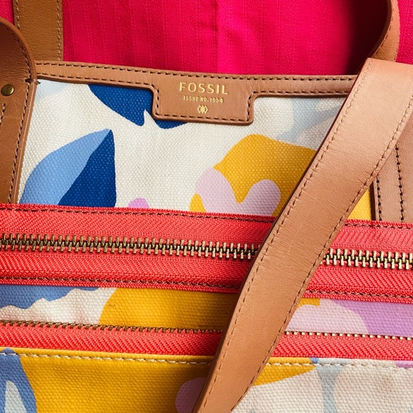 Fossil Bag - Picture 1 of 6